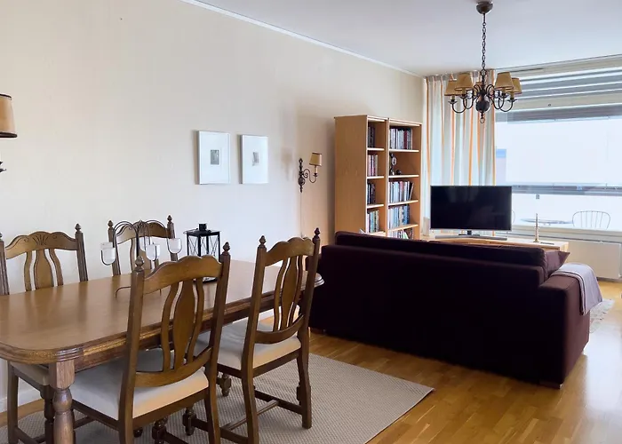 Cozy 2br Right In The Center